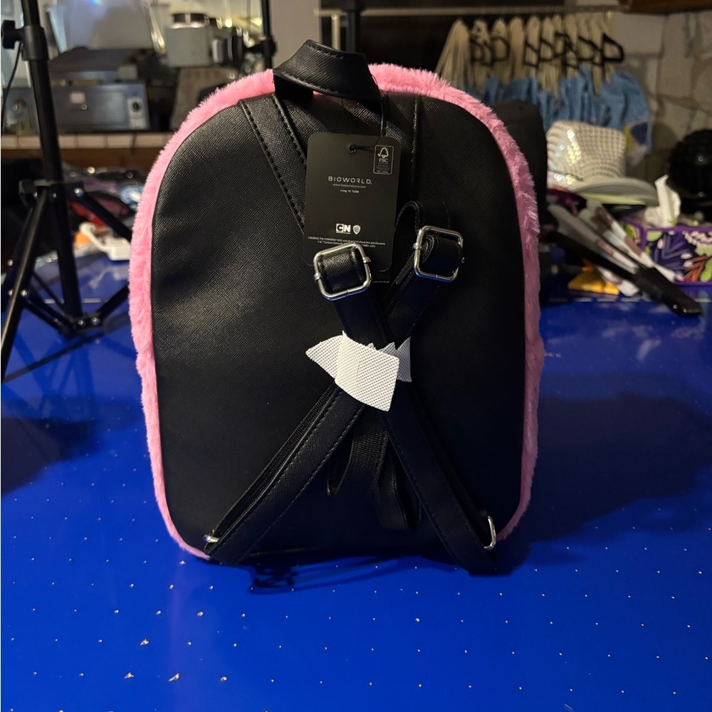 Courage backpack - Picture 2 of 2